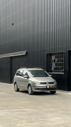 Volkswagen Suran 1.6 Imotion Highline