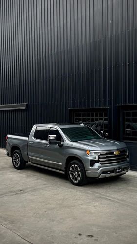 Chevrolet Silverado 5.3 V8 High Country