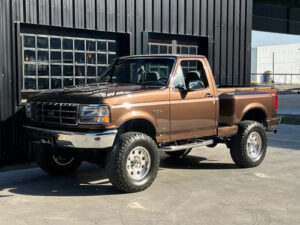 Ford F-150 Flareside V8 1995 California Cars