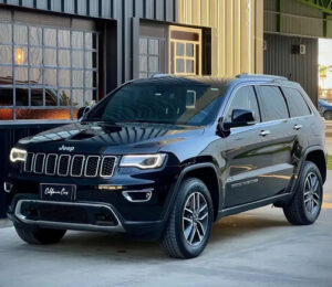 Jeep Grand Cherokee 3.6 Limited 286hp Techo + Llantas 18